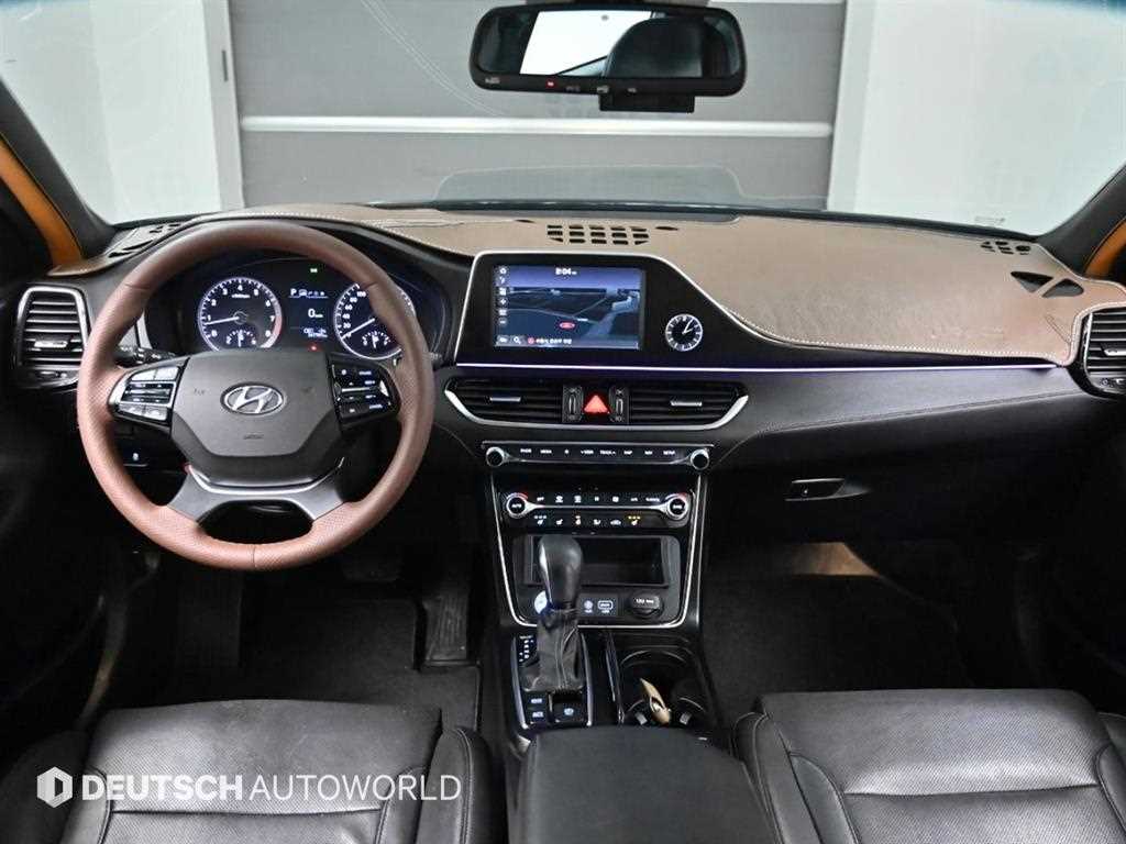 HYUNDAI Grandeur - Vista 9