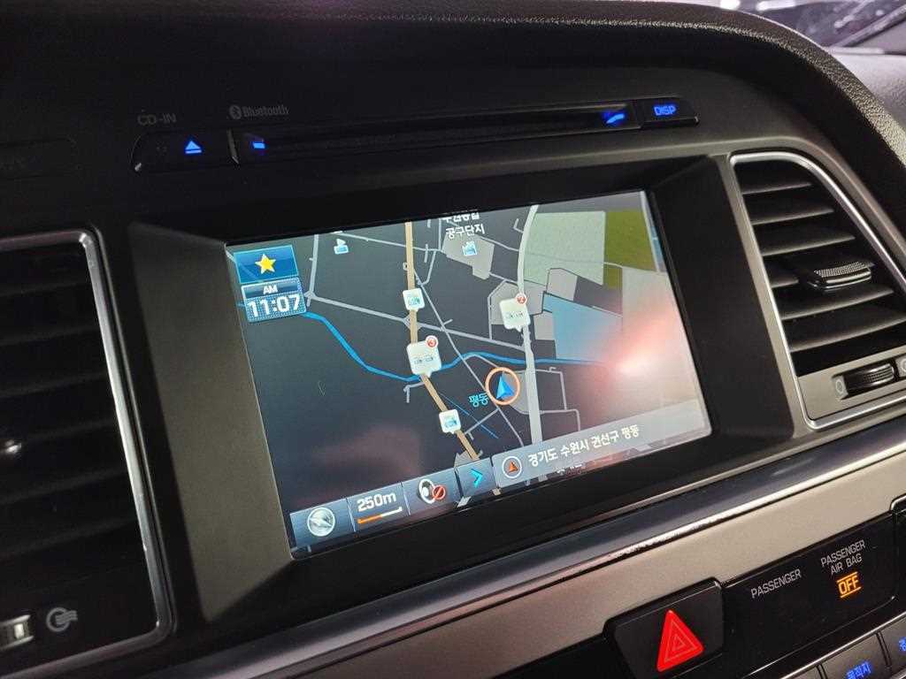 HYUNDAI Sonata - Vista 9