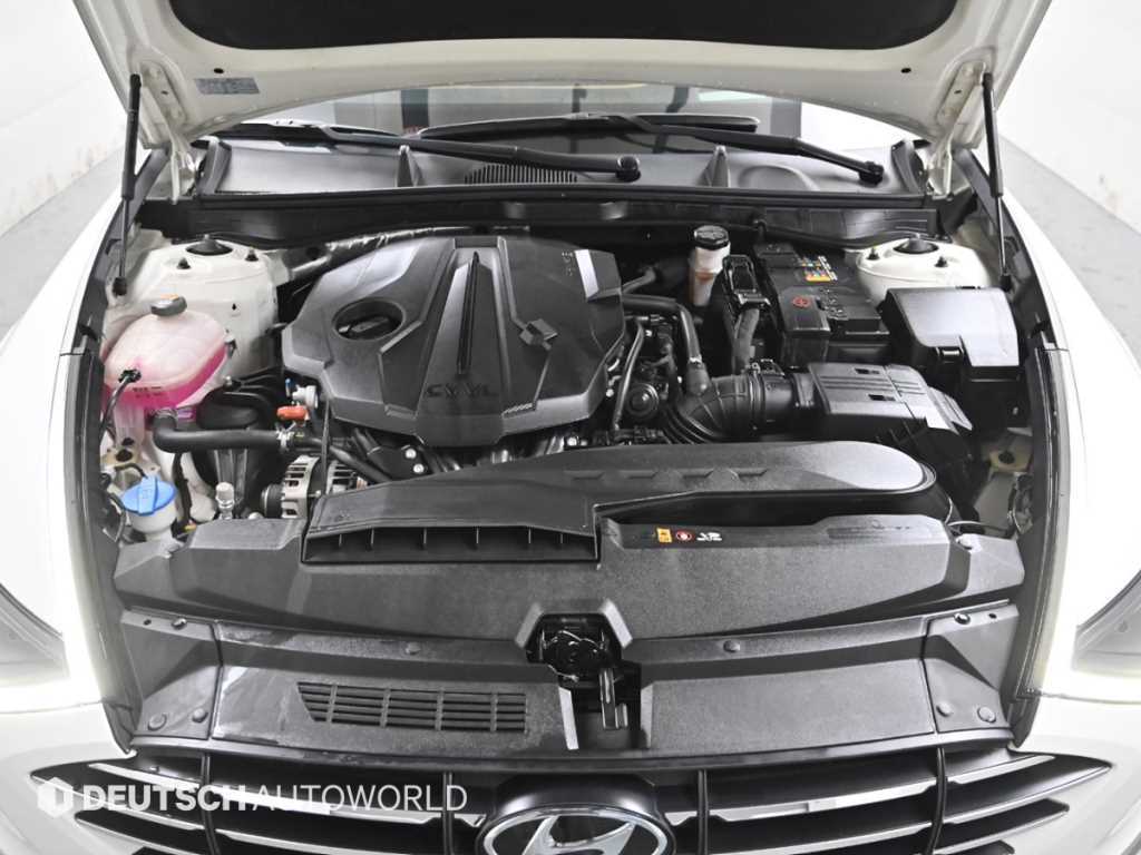 HYUNDAI Sonata - Vista 6