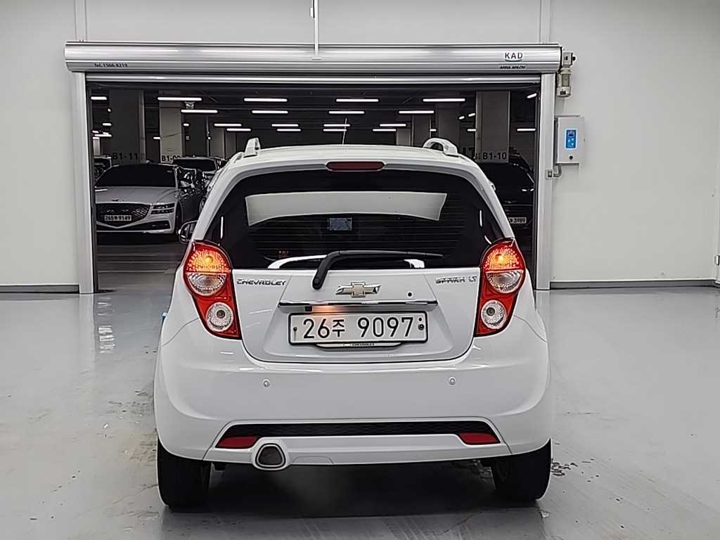Chevrolet Spark - Vista 3