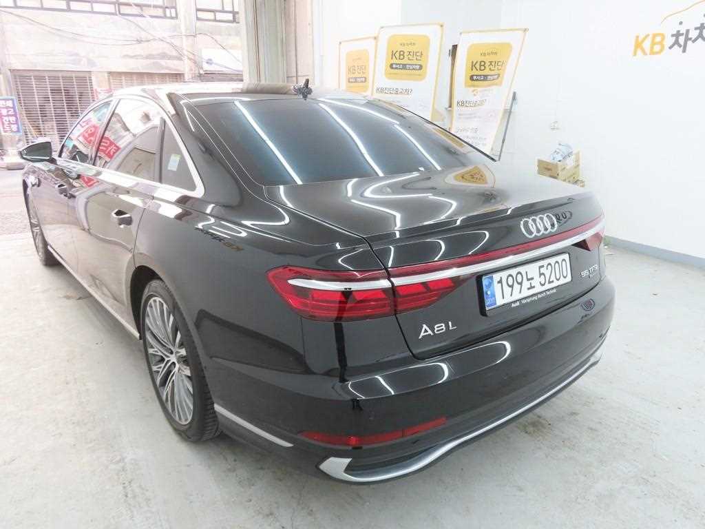 Audi A8 - Vista 4