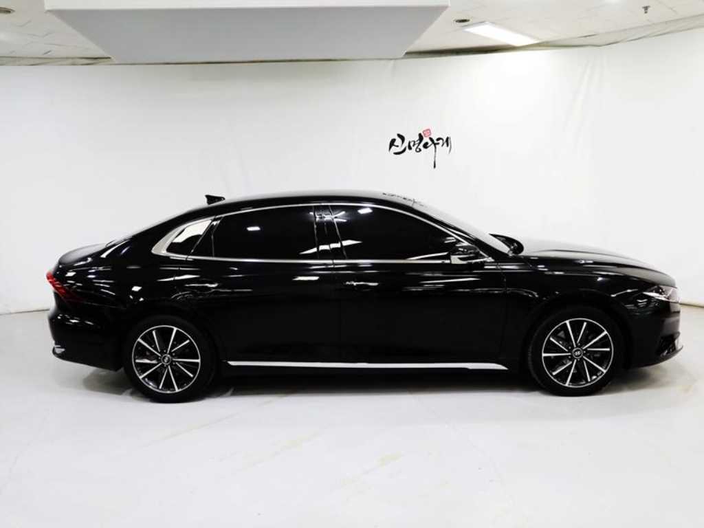 HYUNDAI Grandeur - Vista 4