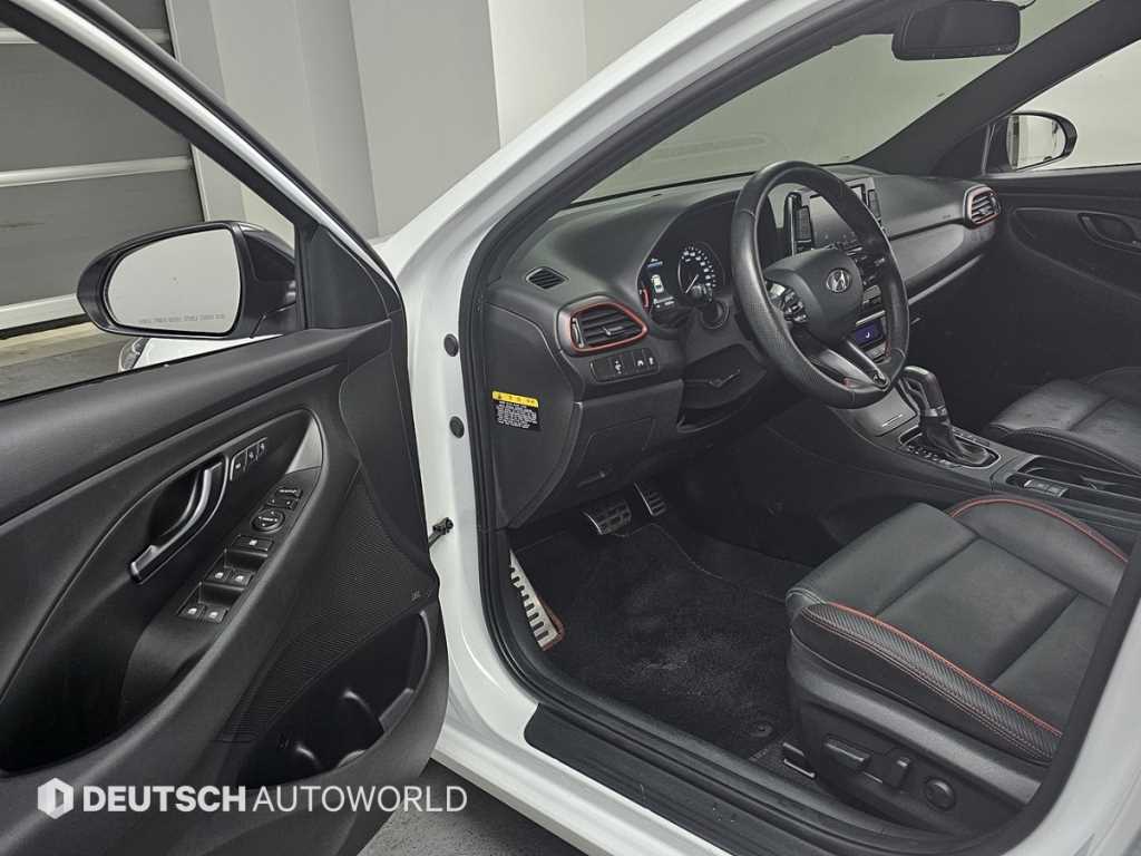 HYUNDAI i30 - Vista 11