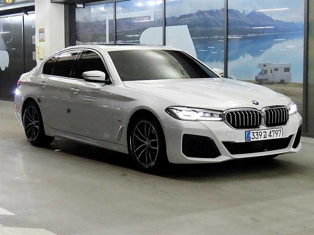 BMW 5 Series 2023 Blanco - Importación desde Corea - HF Imports Iquique - Foto 1