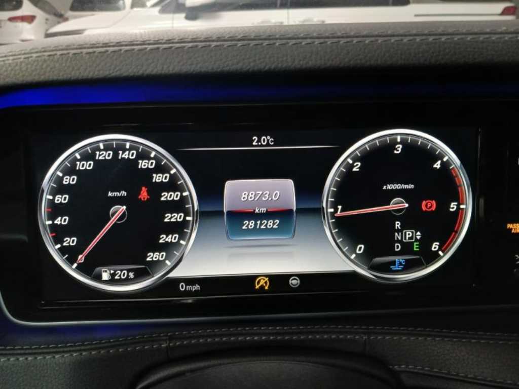 Mercedes Benz S Class - Vista 11