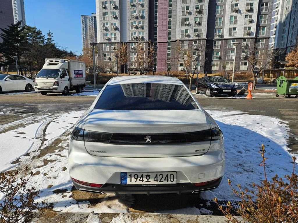 Peugeot 508 - Vista 4