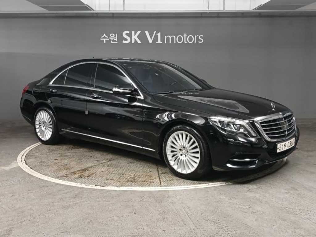 Mercedes Benz S Class - Vista 4