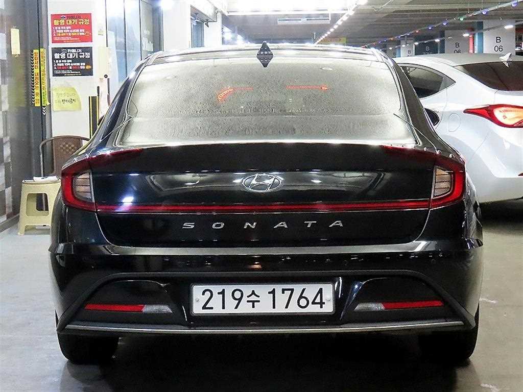 HYUNDAI Sonata - Vista 5