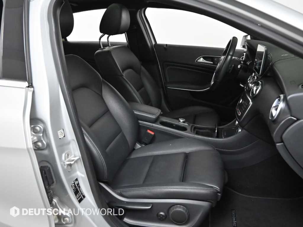 Mercedes Benz A Class - Vista 10