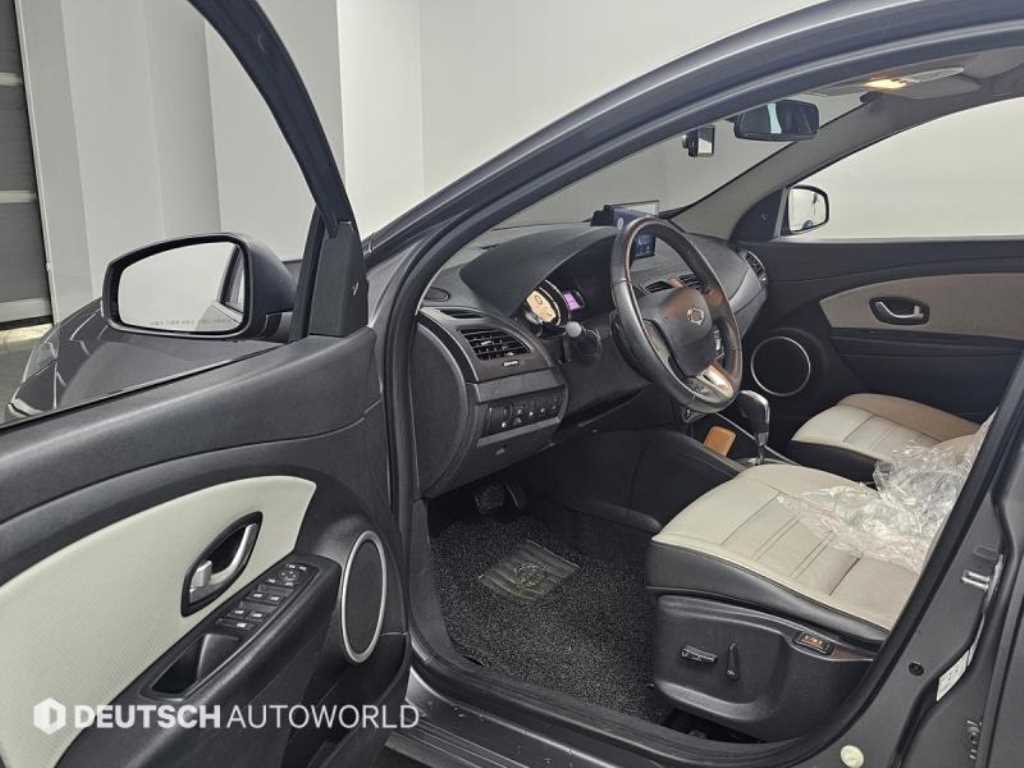 SAMSUNG SM3 - Vista 11