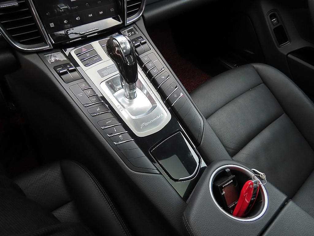 Porsche Panamera - Vista 10