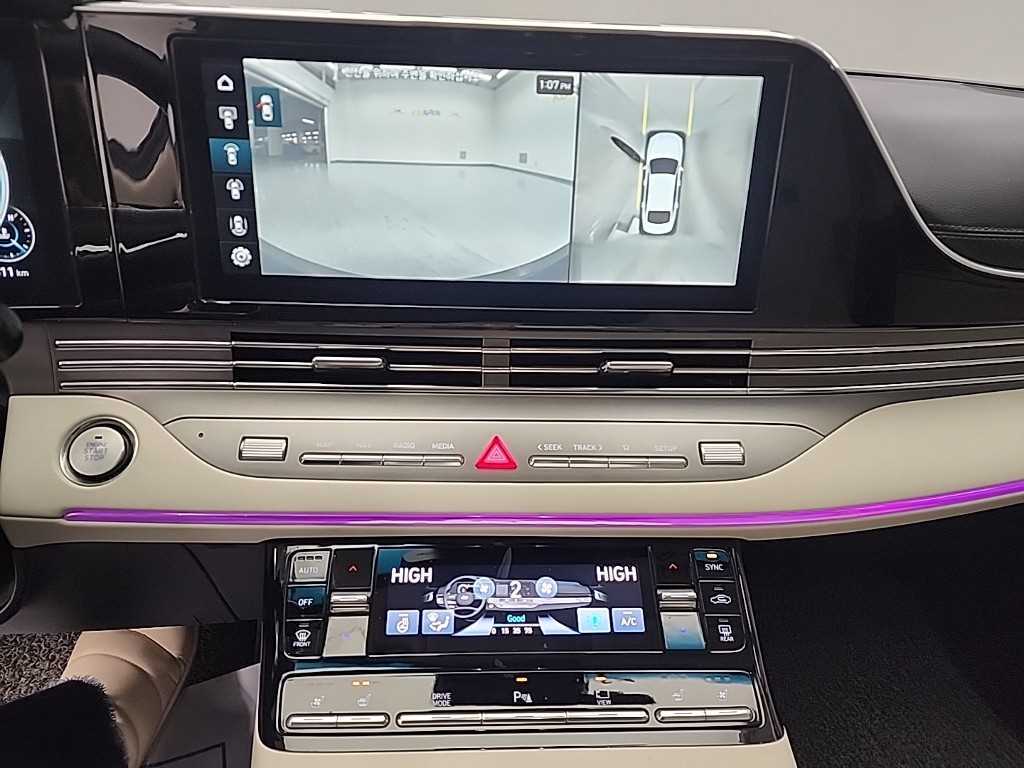 HYUNDAI Grandeur - Vista 10