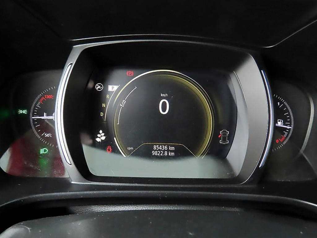 SAMSUNG QM6 - Vista 8