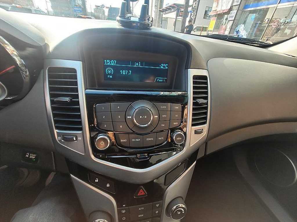 DAEWOO Lacetti 2010 Plateado - Importación desde Corea - HF Imports Iquique - Foto 13