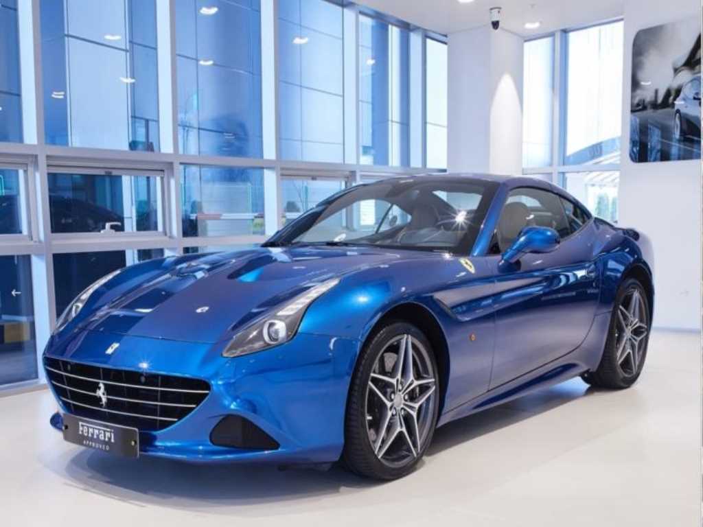Ferrari California - Vista 3