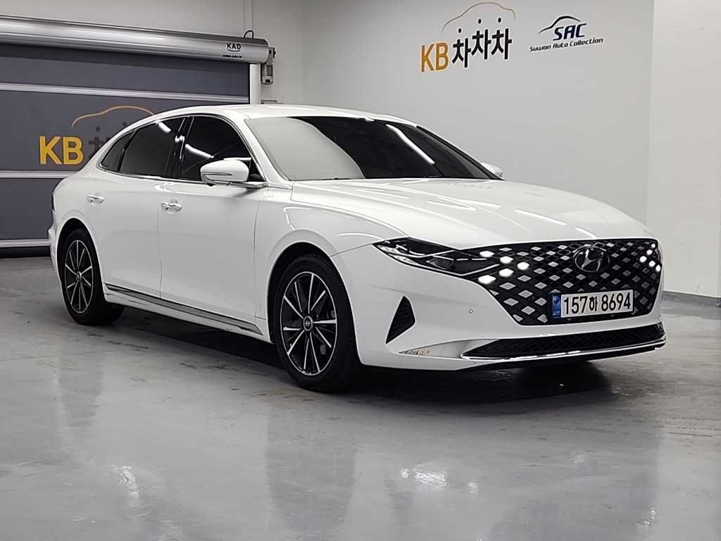 HYUNDAI Grandeur - Vista 4
