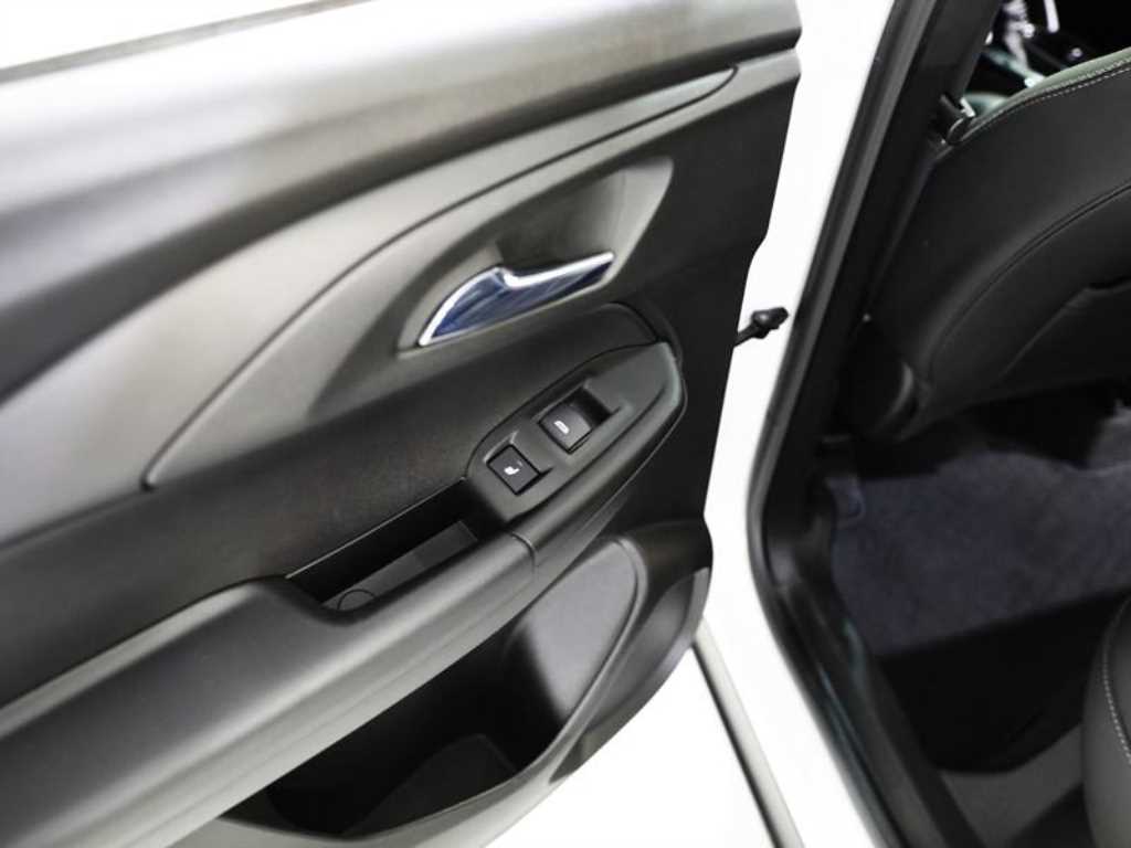 Chevrolet Trail Blazer - Vista 11