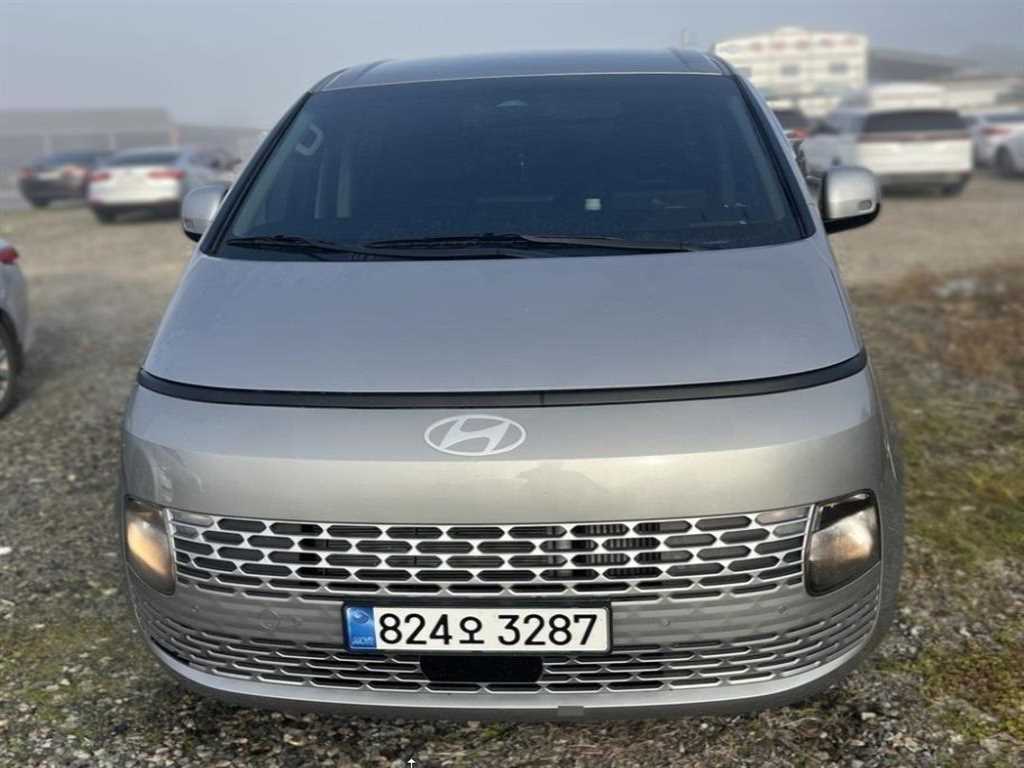 HYUNDAI Staria 2025 Plateado - Importación desde Corea - HF Imports Iquique - Foto 1