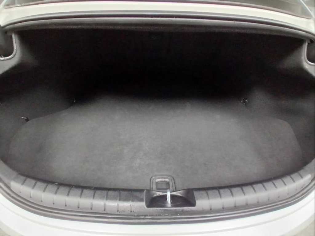 HYUNDAI Grandeur 2019 Blanco - Importación desde Corea - HF Imports Iquique - Foto 18