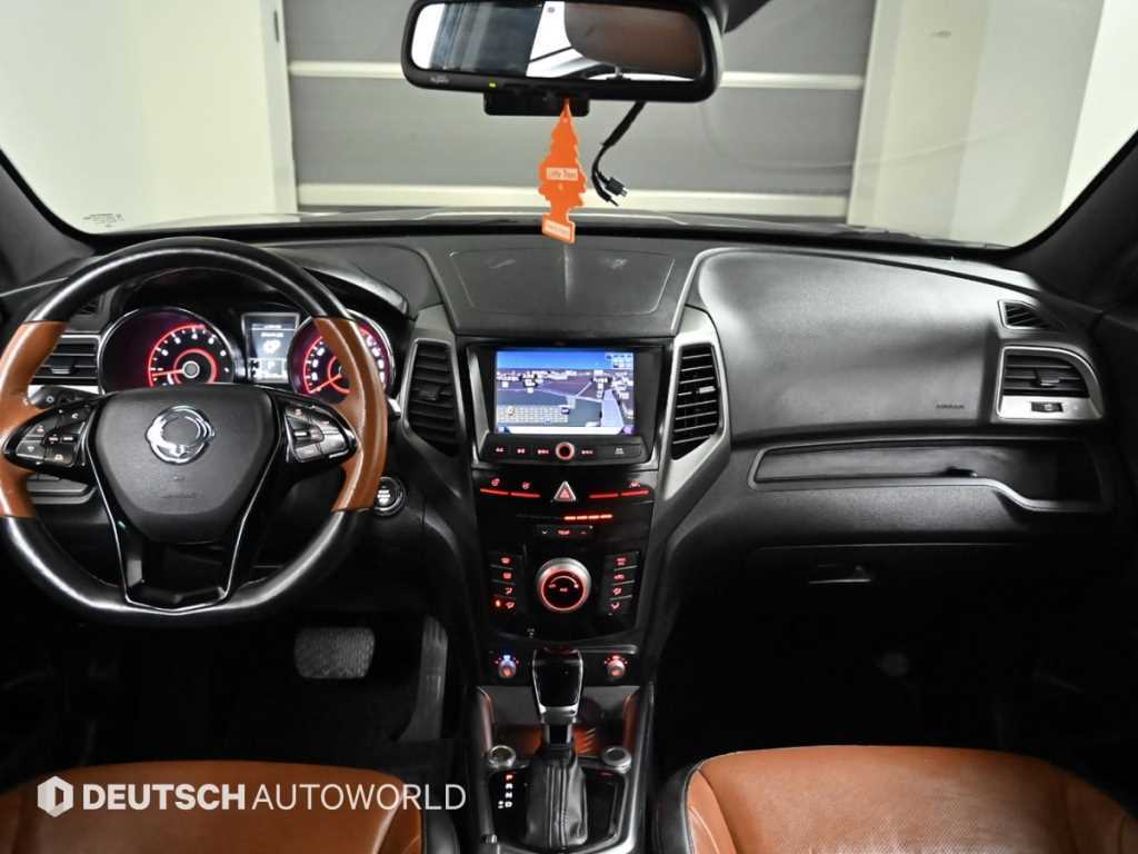 Ssangyong Tivoli - Vista 7