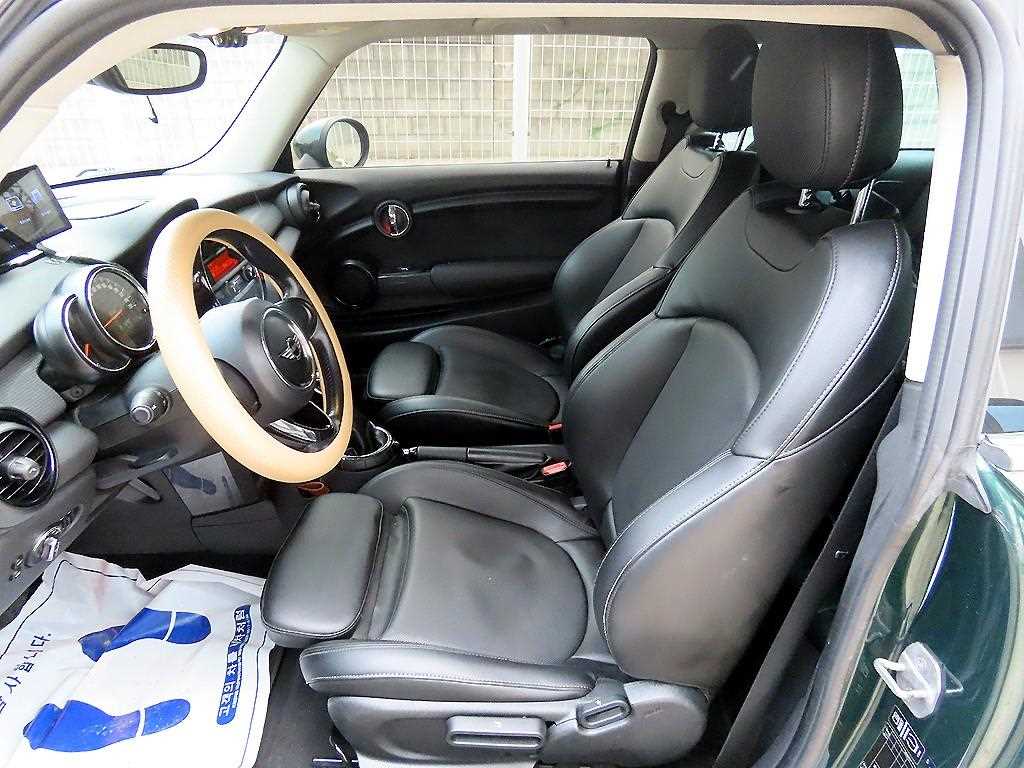 Mini Cooper - Vista 5