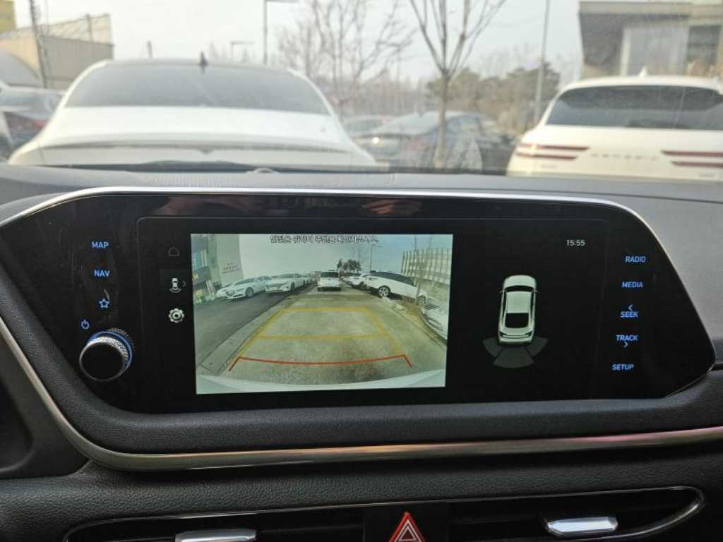 HYUNDAI Sonata - Vista 7