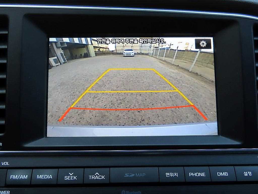 HYUNDAI Avante 2016 Plateado - Importación desde Corea - HF Imports Iquique - Foto 17