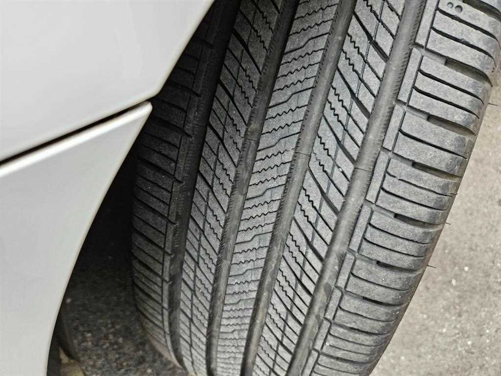 HYUNDAI Staria 2023 Blanco - Importación desde Corea - HF Imports Iquique - Foto 16