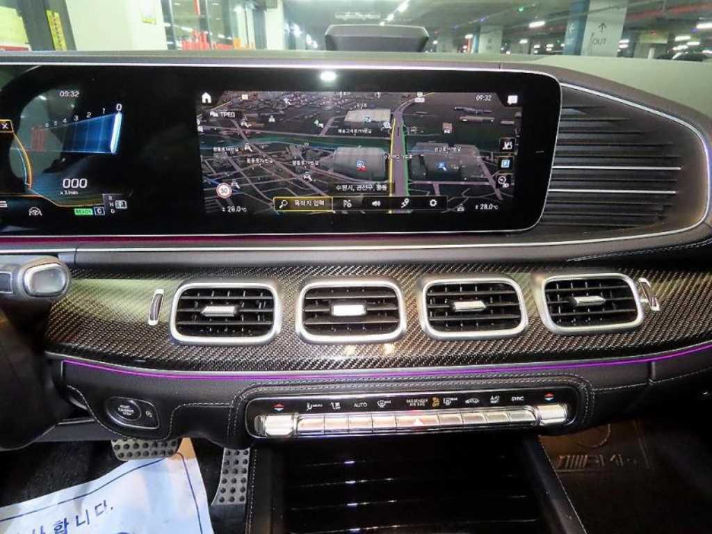 Mercedes Benz GLE Class - Vista 11