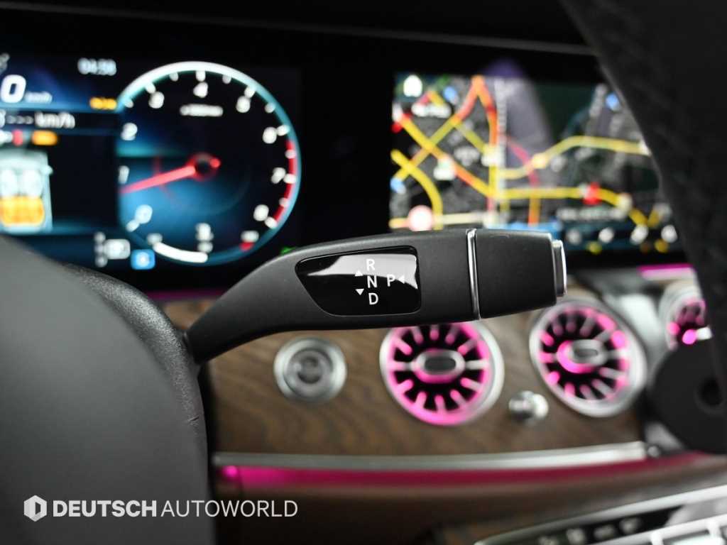 Mercedes Benz E class - Vista 9