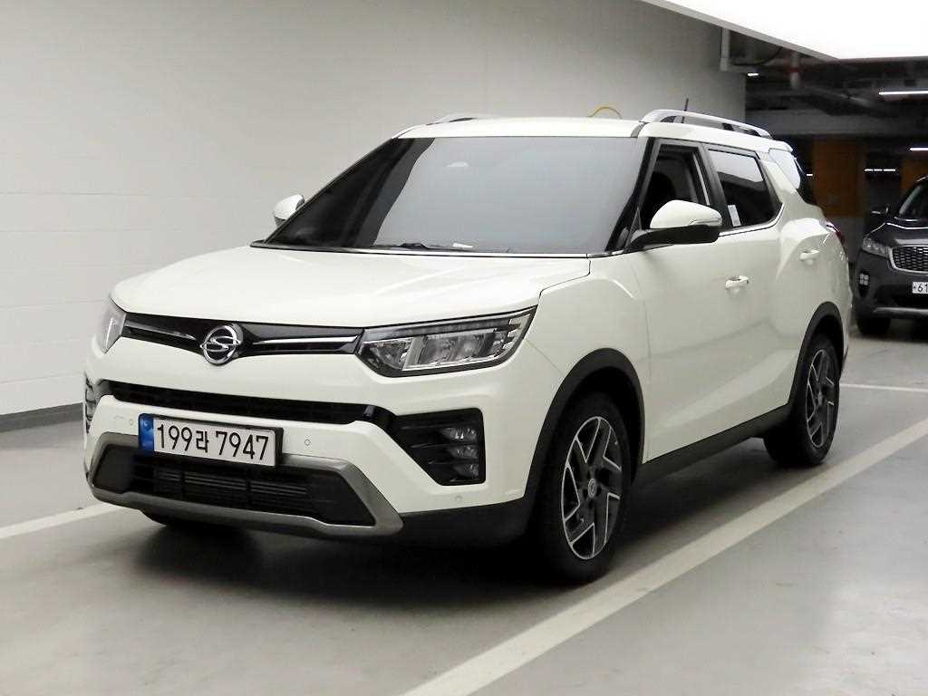 Ssangyong Tivoli - Vista 2