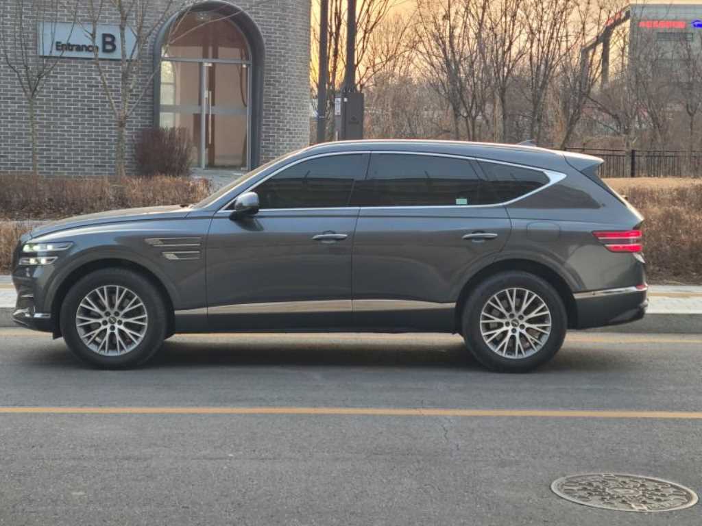 Genesis GV80 - Vista 2