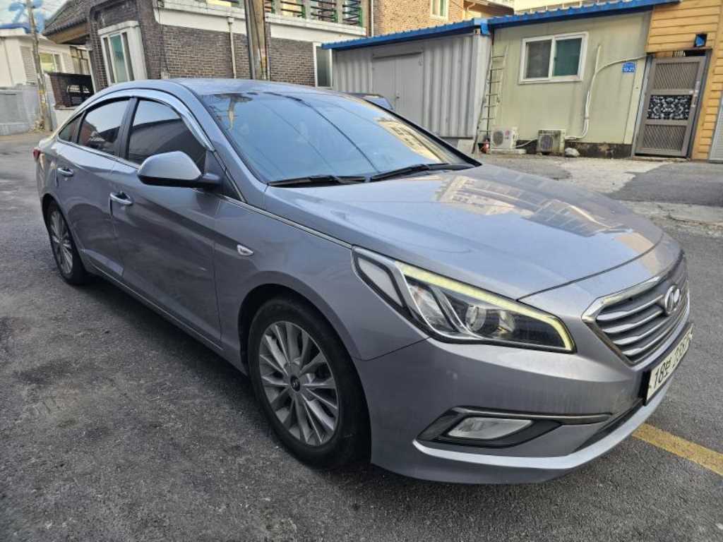 HYUNDAI Sonata - Vista 5