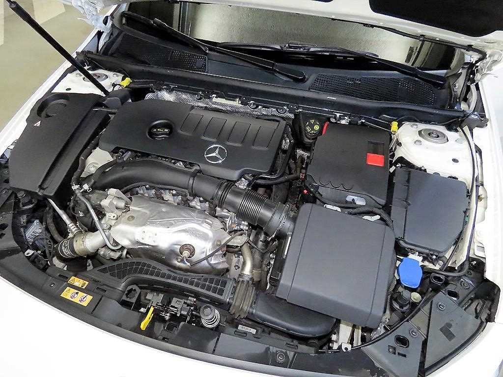 Mercedes Benz A Class 2021 Blanco - Importación desde Corea - HF Imports Iquique - Foto 19