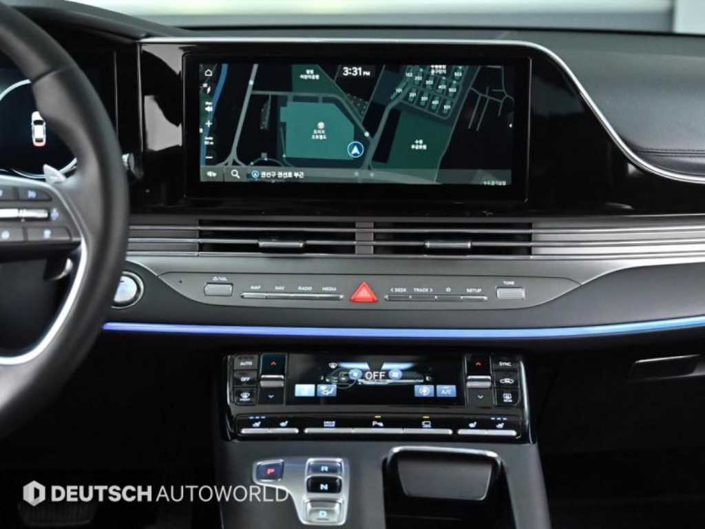 HYUNDAI Grandeur - Vista 9