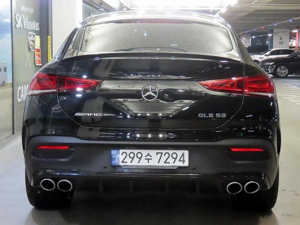 Mercedes Benz GLE Class - Vista 5