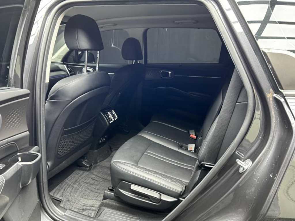 KIA Sorento - Vista 6