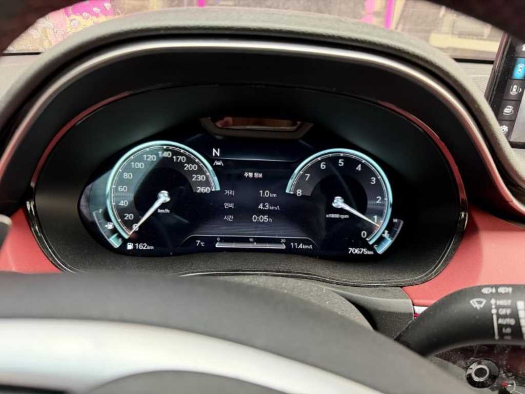 Genesis GV70 - Vista 6