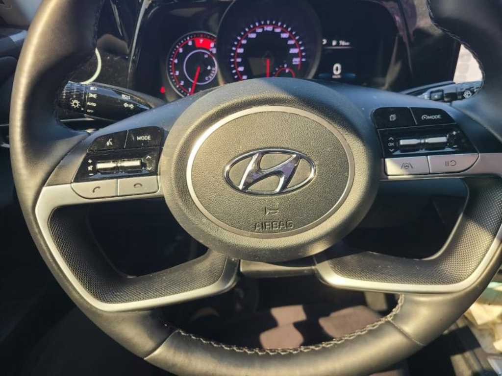 HYUNDAI Avante 2022 Blanco - Importación desde Corea - HF Imports Iquique - Foto 13