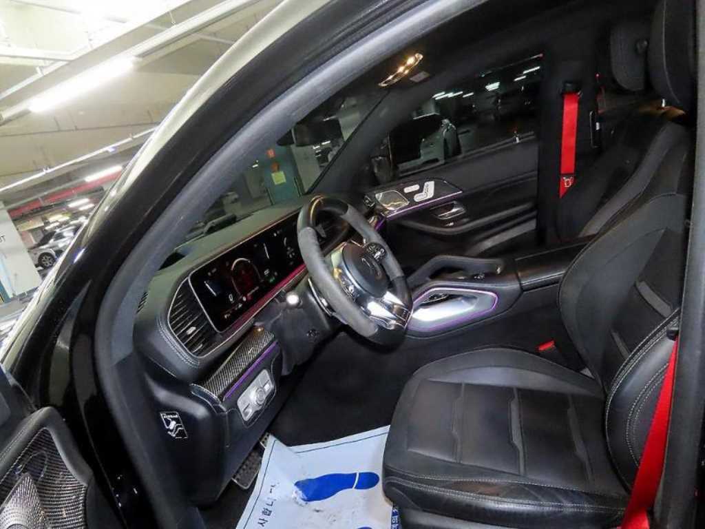 Mercedes Benz GLE Class - Vista 6