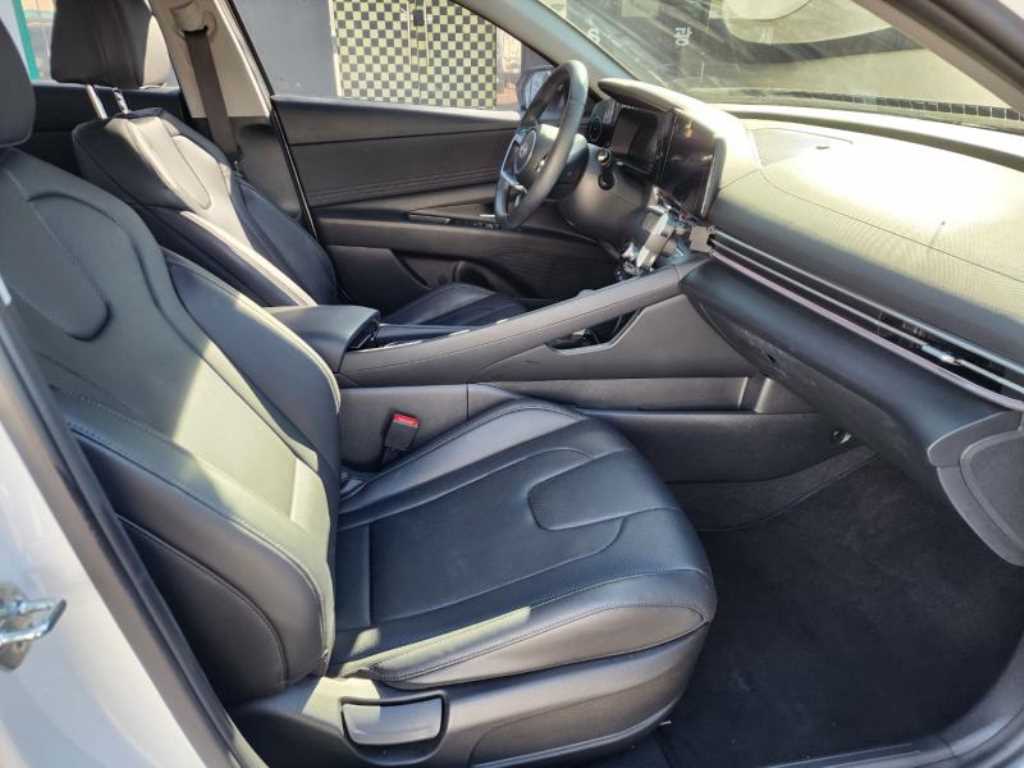 HYUNDAI Avante 2024 Blanco - Importación desde Corea - HF Imports Iquique - Foto 16