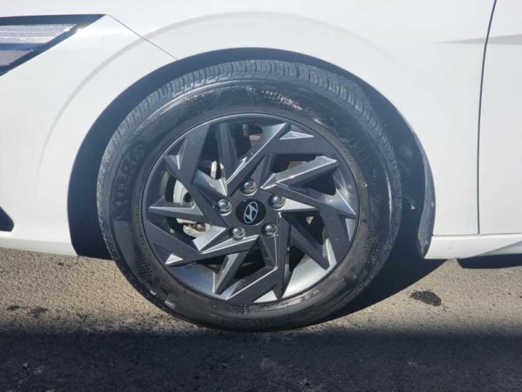 HYUNDAI Avante 2024 Blanco - Importación desde Corea - HF Imports Iquique - Foto 18