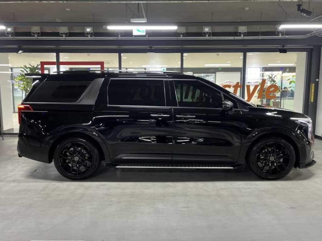 KIA Carnival - Vista 3