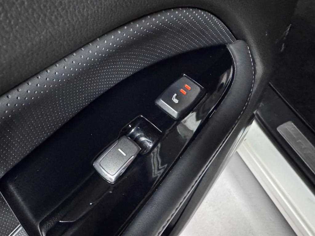 Ssangyong Rexton 2019 Blanco - Importación desde Corea - HF Imports Iquique - Foto 19