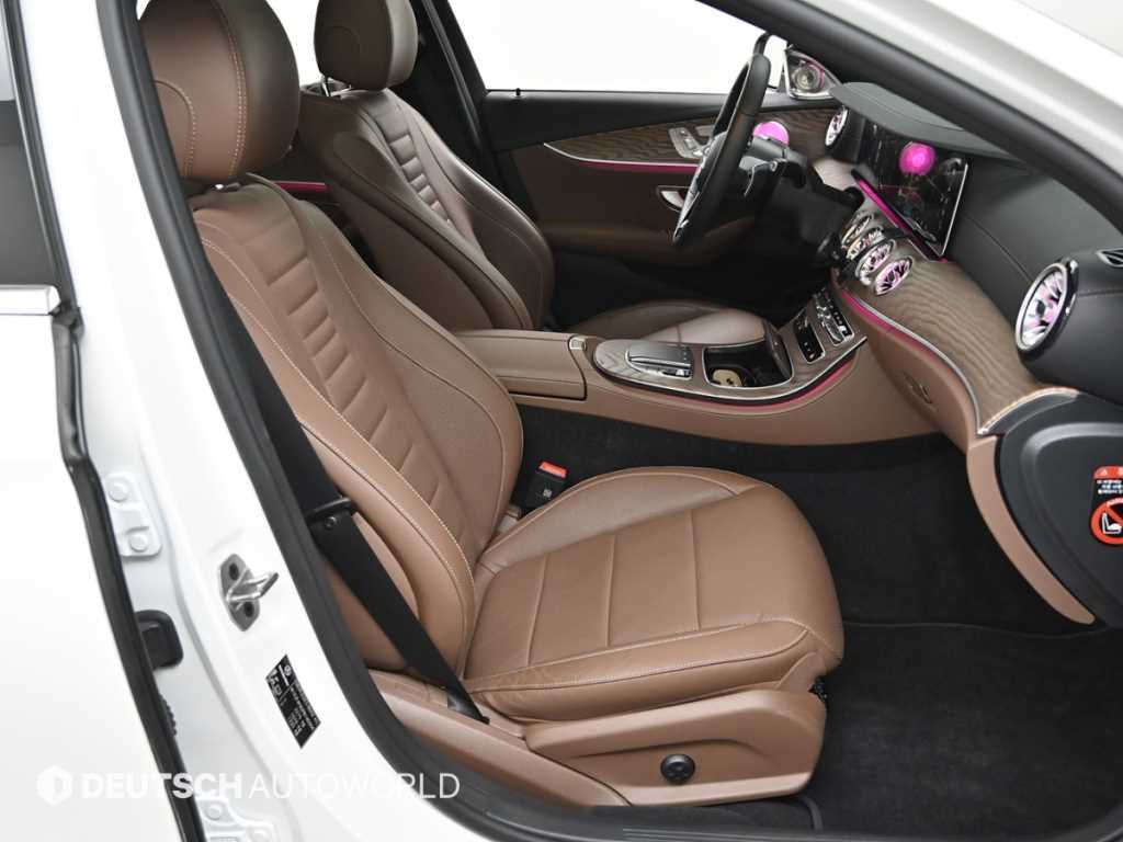 Mercedes Benz E class - Vista 10