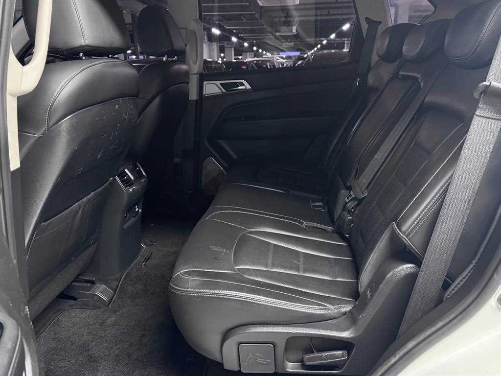 Ssangyong Rexton 2019 Blanco - Importación desde Corea - HF Imports Iquique - Foto 18