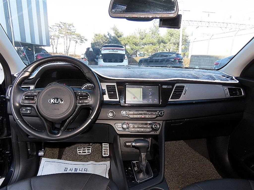 KIA Niro - Vista 7