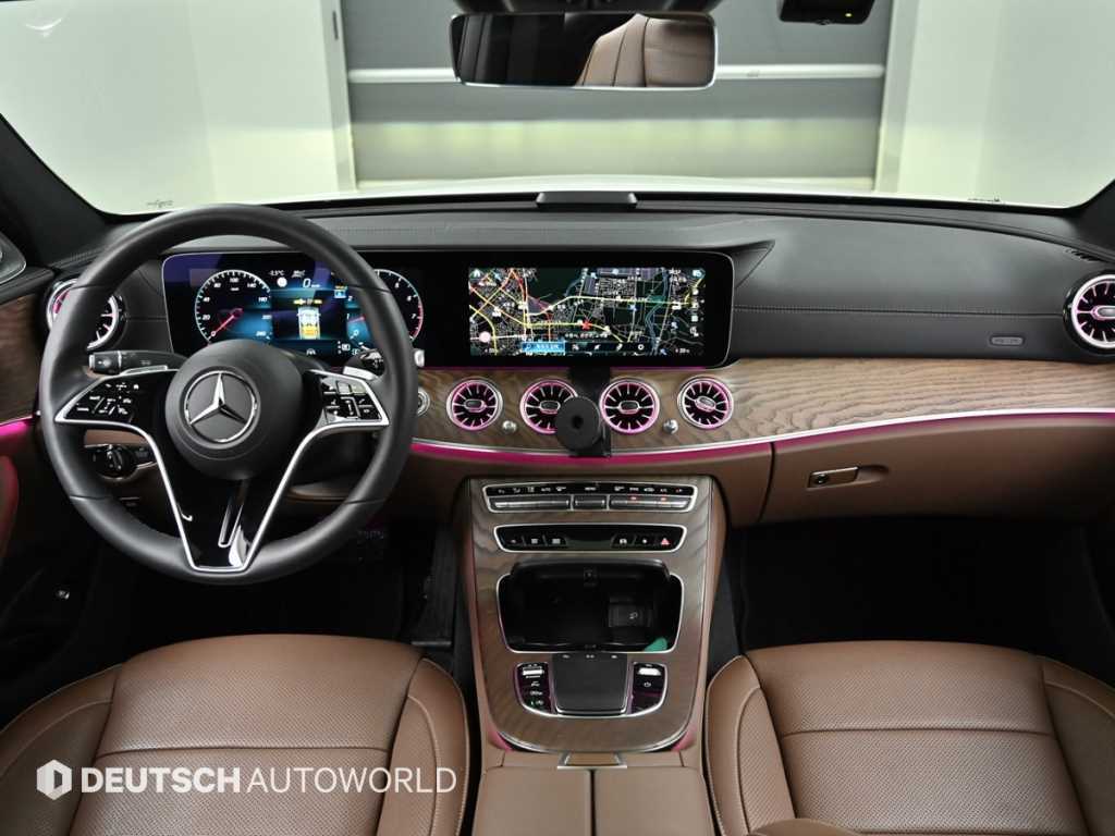 Mercedes Benz E class - Vista 7