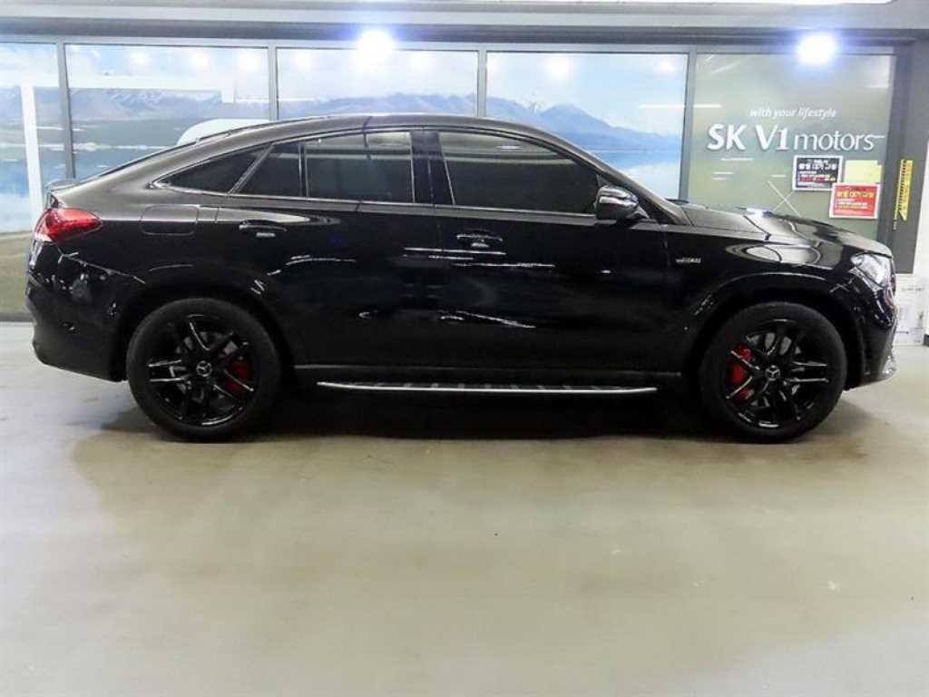 Mercedes Benz GLE Class - Vista 3