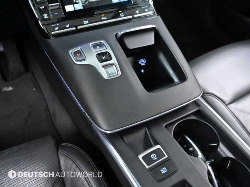 HYUNDAI Grandeur - Vista 12